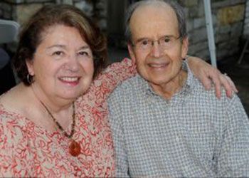 Angelos Vlahakis and his wife Betty
