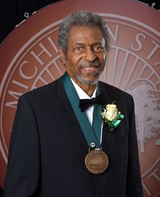 W. Delano Meriwether, Distinguished Alumni Award