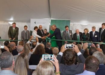 Grand Rapids Research Center opens