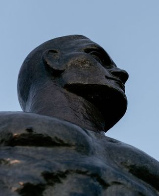 spartan statue head cu